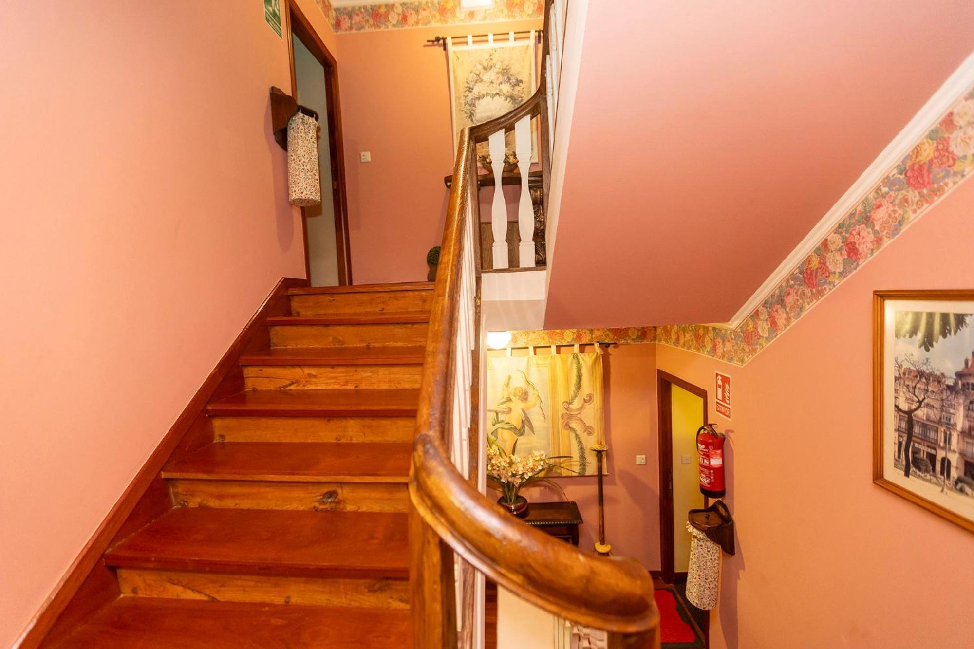 Escuder Apartamentos Turisticos Ribadeo Exteriér fotografie