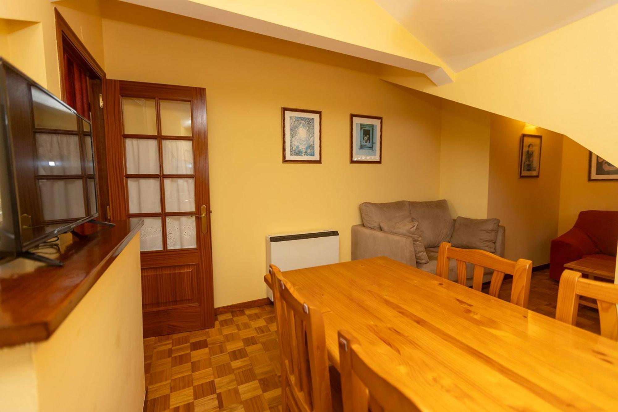 Escuder Apartamentos Turisticos Ribadeo Exteriér fotografie